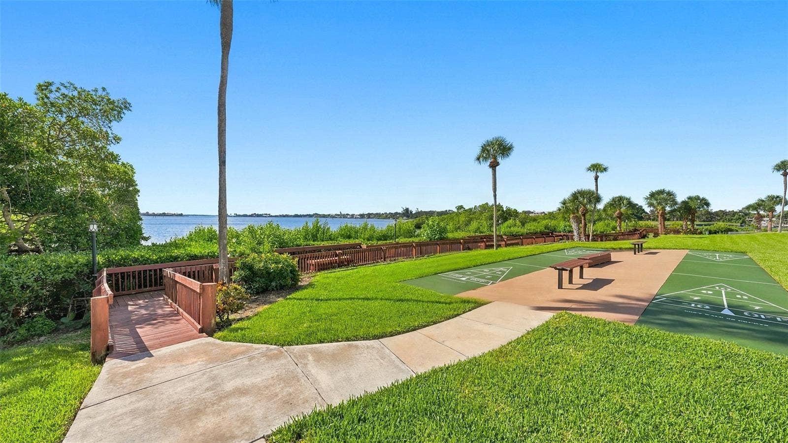 1622 STICKNEY POINT ROAD, #22-102, Sarasota, FL 34231 1622 STICKNEY POINT ROAD, #22-102, Sarasota, FL 34231