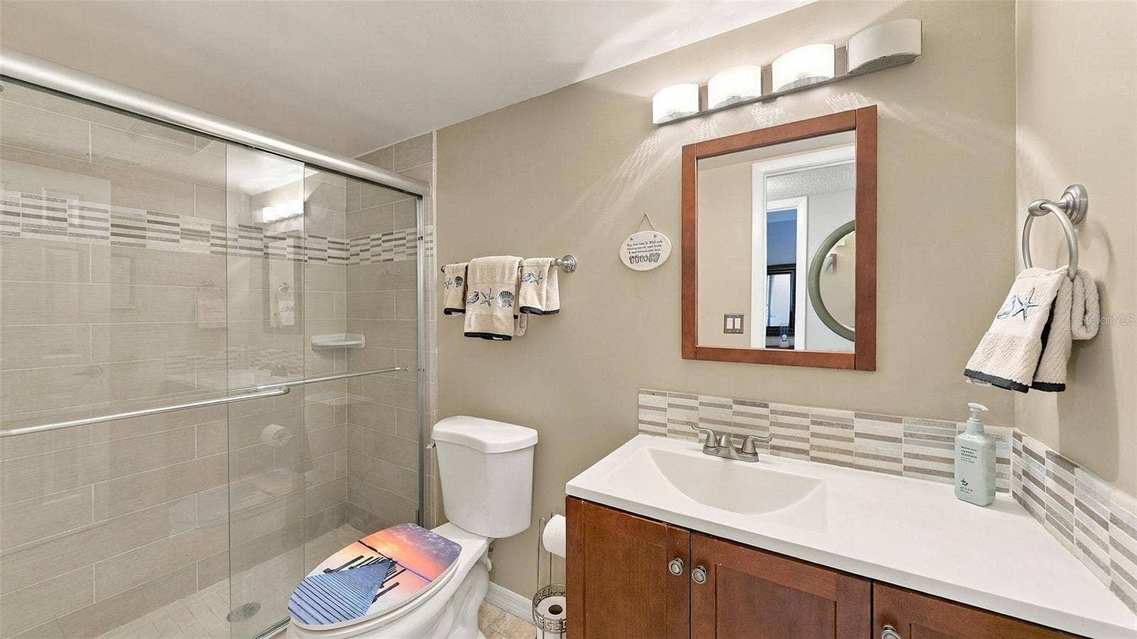 1622 STICKNEY POINT ROAD, #22-102, Sarasota, FL 34231 1622 STICKNEY POINT ROAD, #22-102, Sarasota, FL 34231