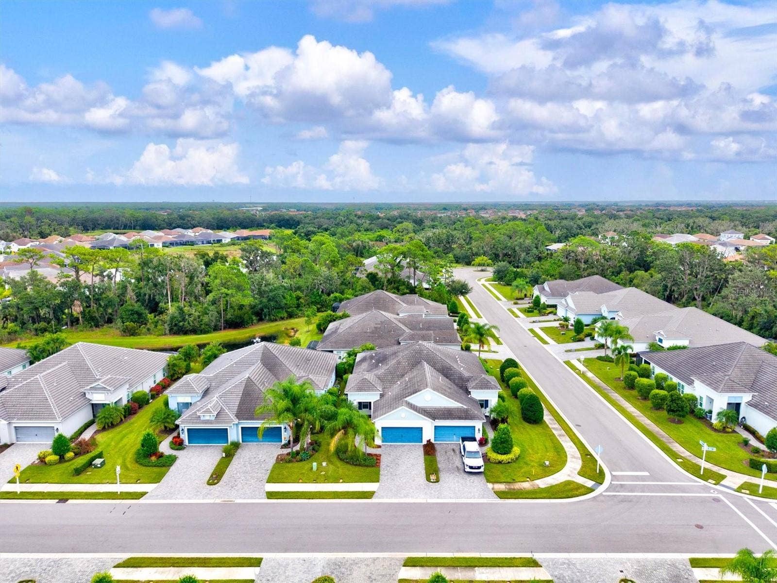 3031 SKY BLUE COVE, Bradenton, FL 34211 3031 SKY BLUE COVE, Bradenton, FL 34211