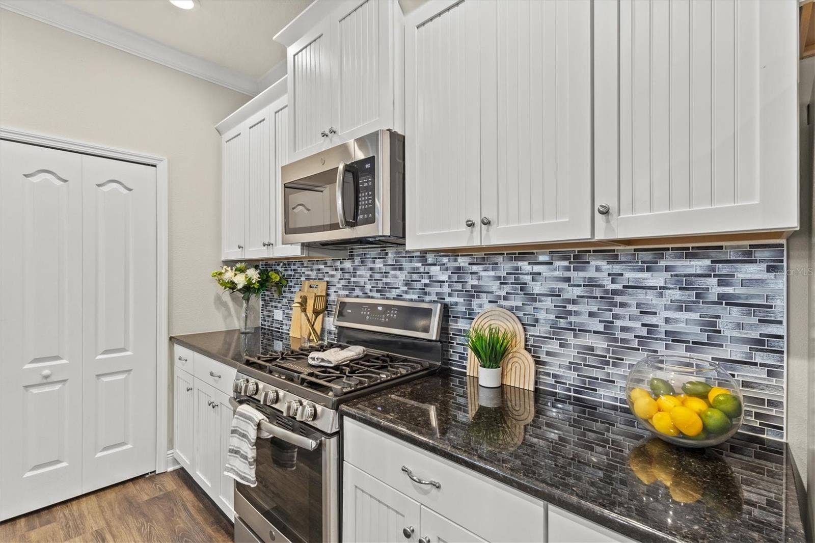 3031 SKY BLUE COVE, Bradenton, FL 34211 Kitchen