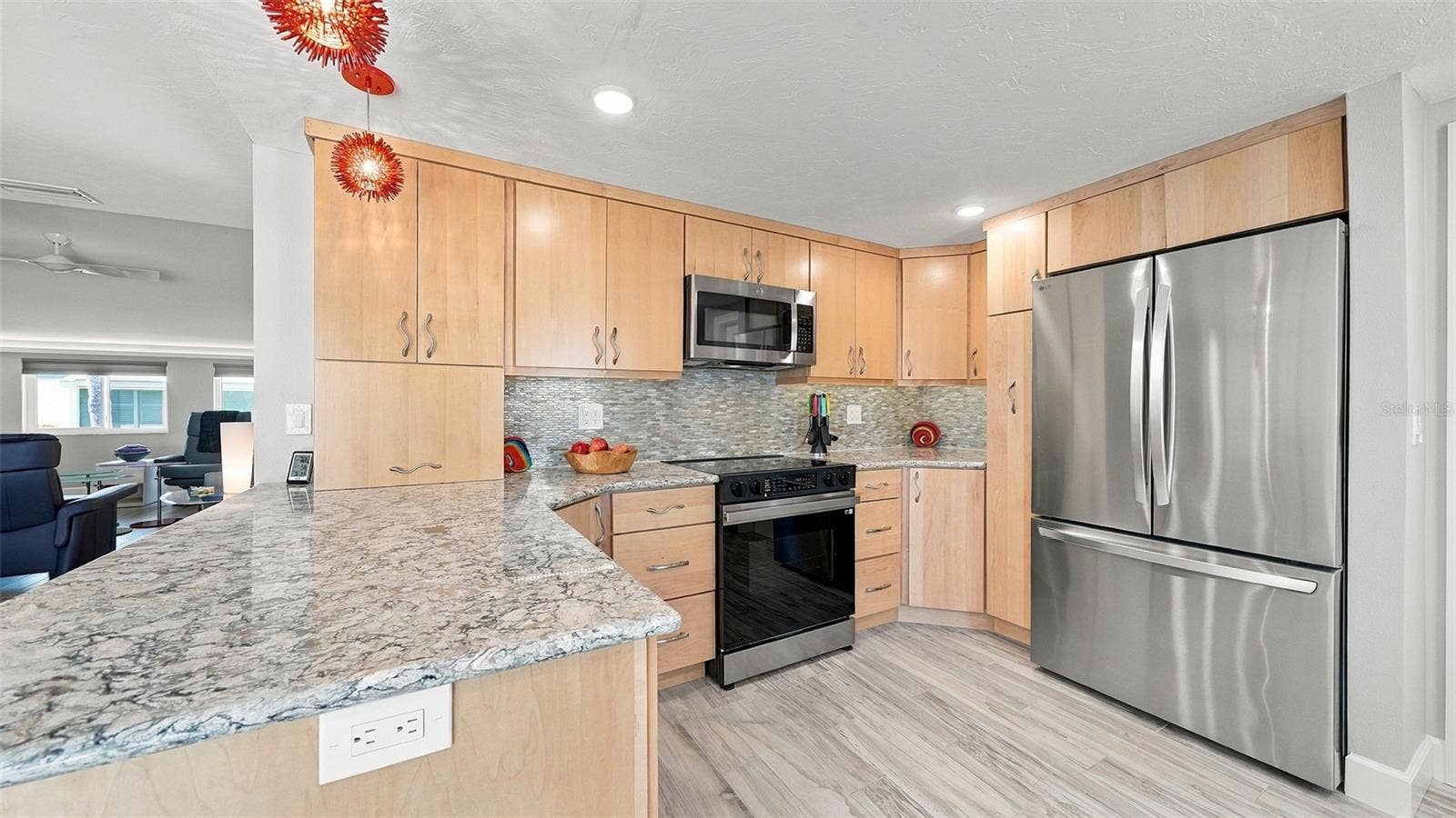 120 WHISPERING SANDS DRIVE, #V20, Sarasota, FL 34242 120 WHISPERING SANDS DRIVE, #V20, Sarasota, FL 34242