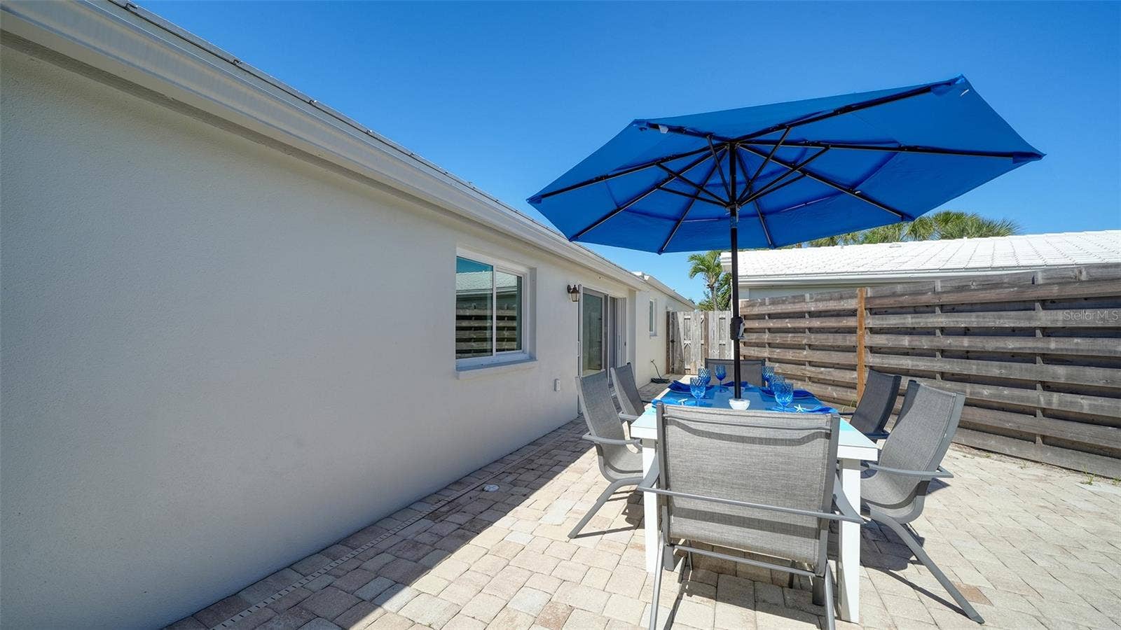 120 WHISPERING SANDS DRIVE, #V20, Sarasota, FL 34242 120 WHISPERING SANDS DRIVE, #V20, Sarasota, FL 34242