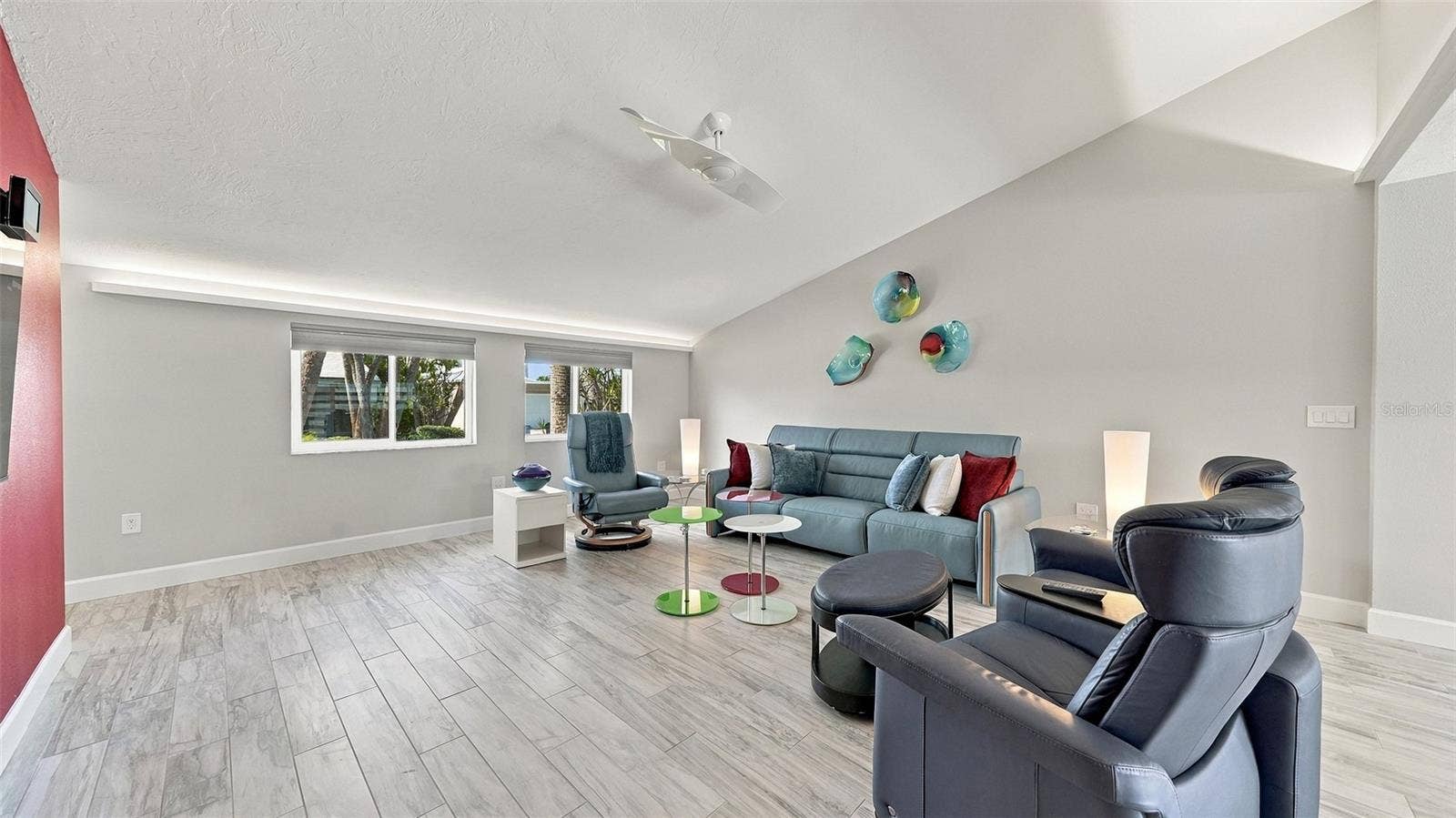 120 WHISPERING SANDS DRIVE, #V20, Sarasota, FL 34242 120 WHISPERING SANDS DRIVE, #V20, Sarasota, FL 34242