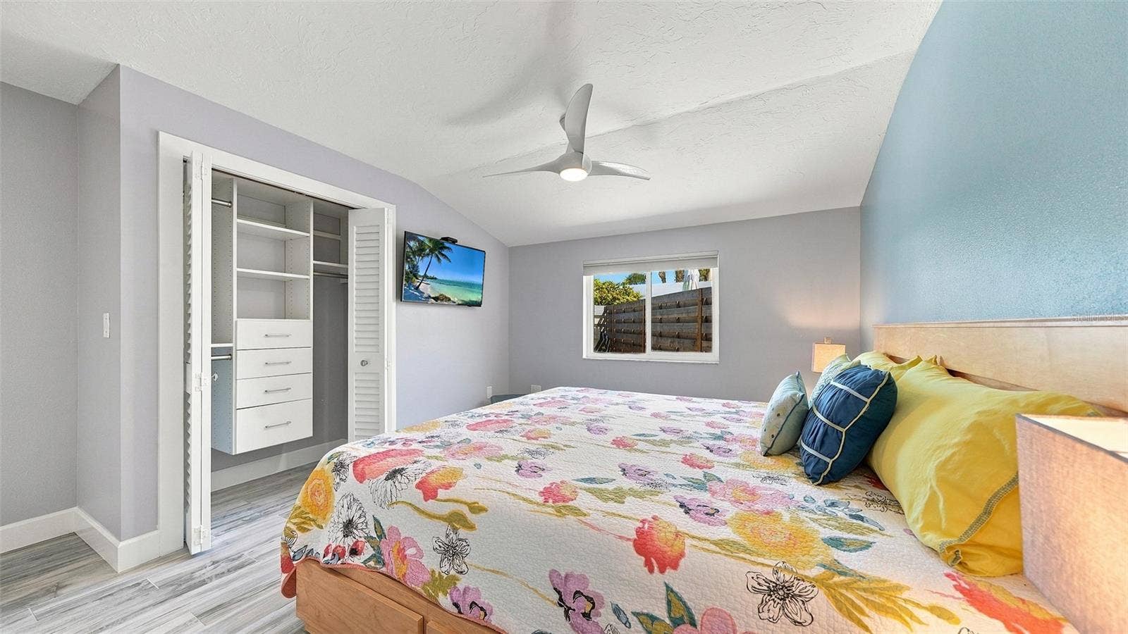 120 WHISPERING SANDS DRIVE, #V20, Sarasota, FL 34242 120 WHISPERING SANDS DRIVE, #V20, Sarasota, FL 34242