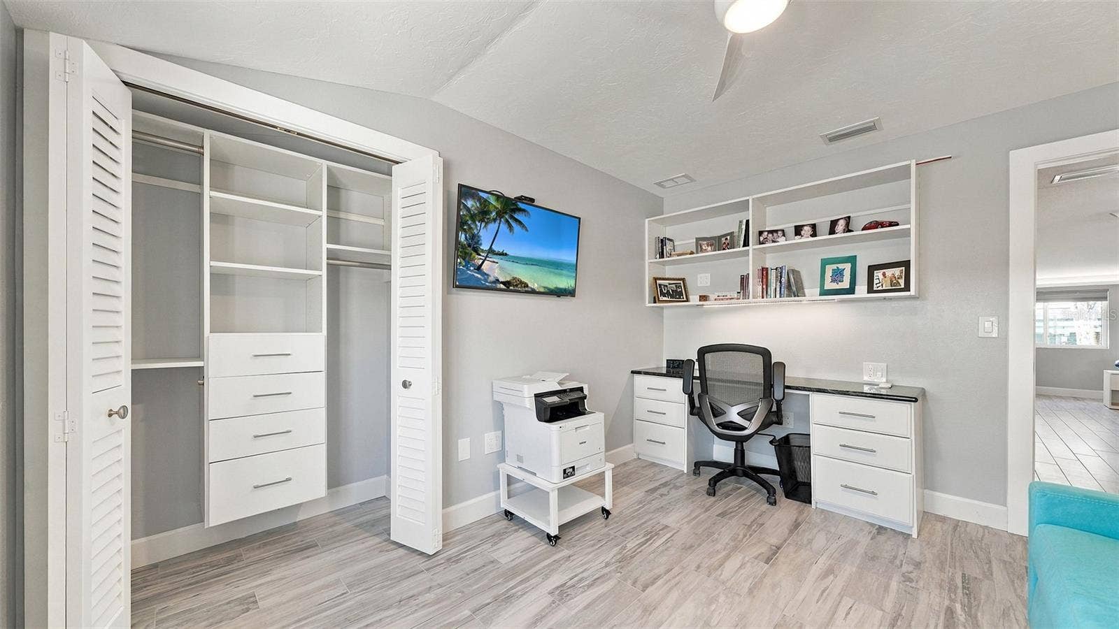 120 WHISPERING SANDS DRIVE, #V20, Sarasota, FL 34242 120 WHISPERING SANDS DRIVE, #V20, Sarasota, FL 34242