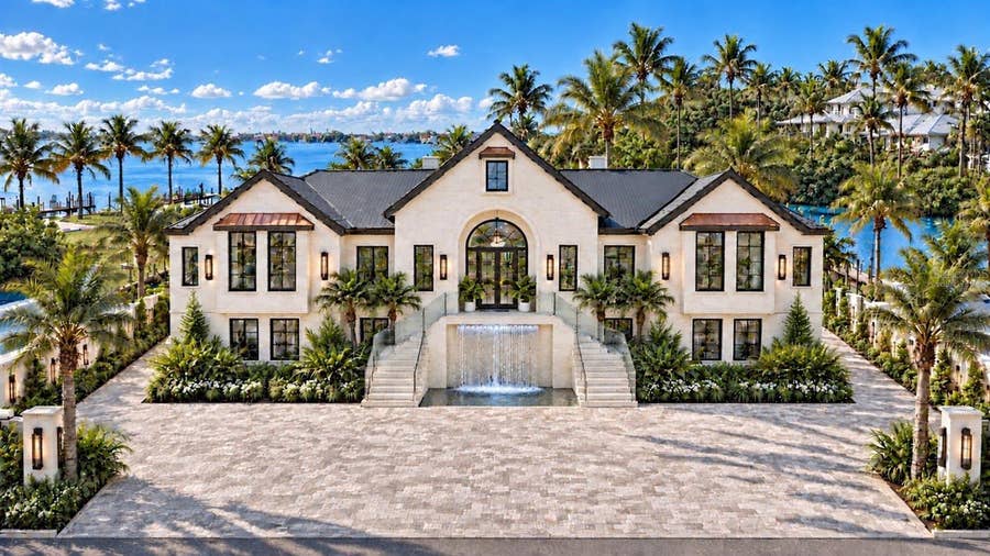 Property photo for 546 FREELING DRIVE, Sarasota, FL