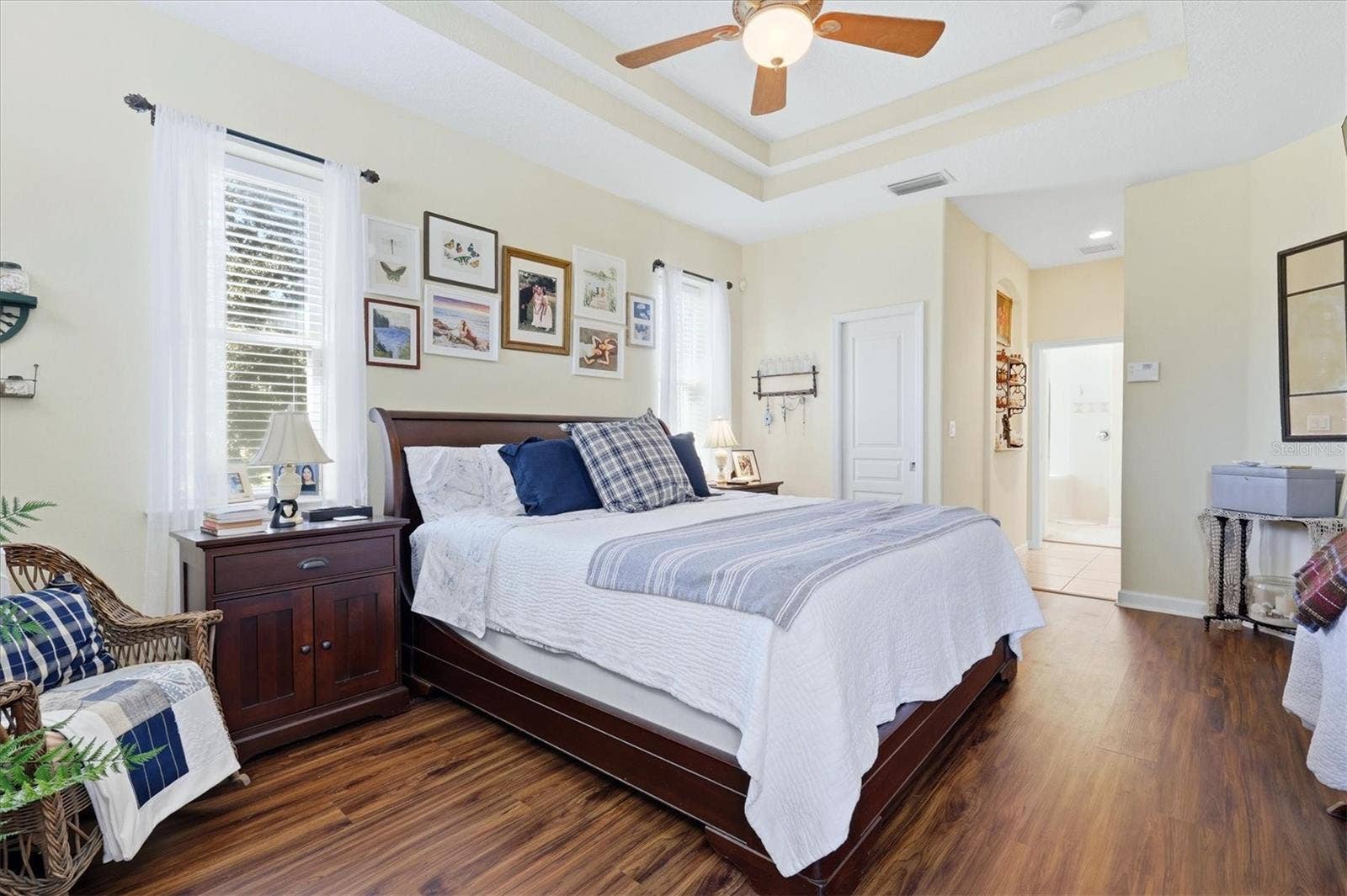 1753 KINGSDOWN DRIVE, Sarasota, FL 34240