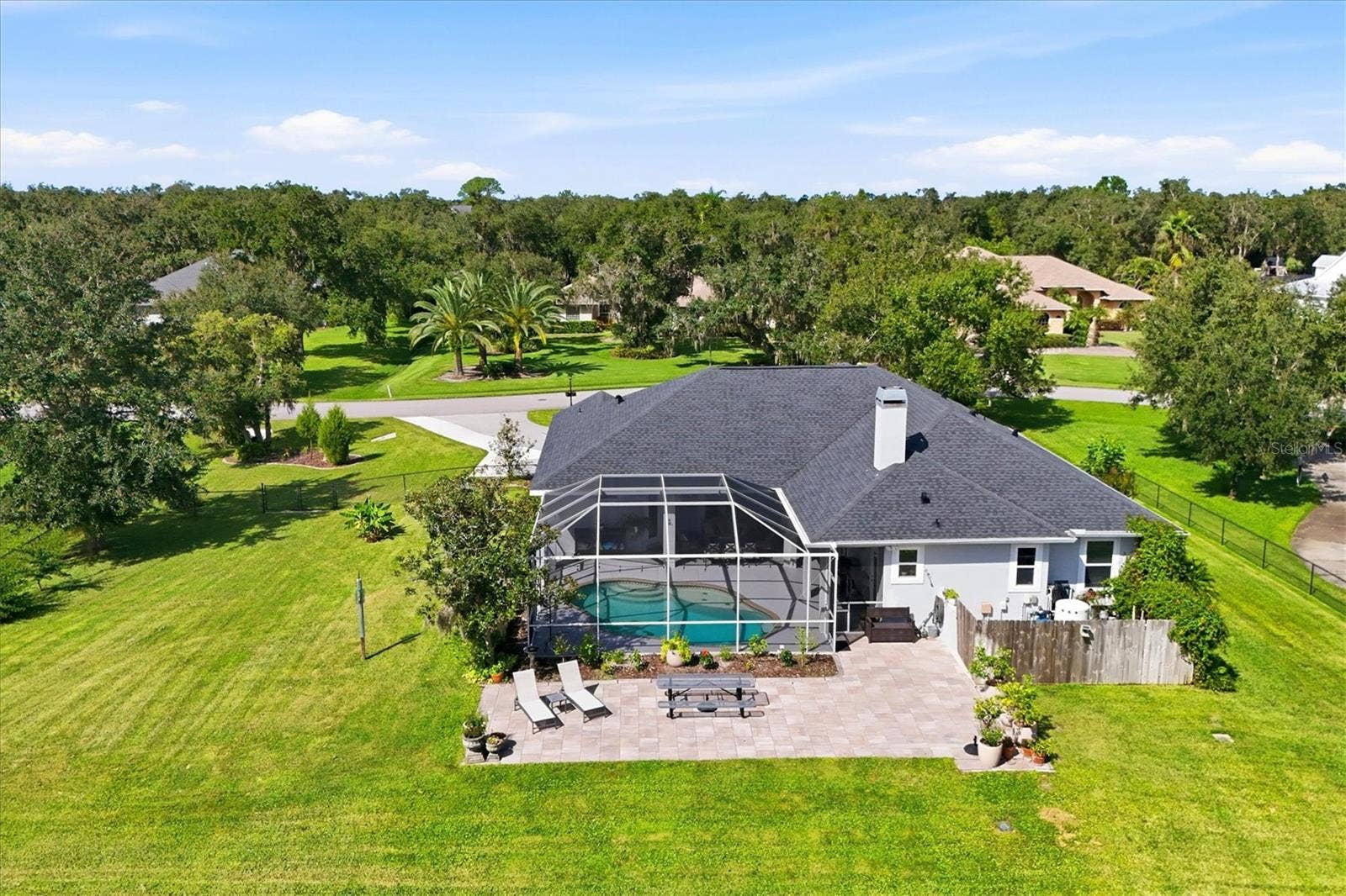 1753 KINGSDOWN DRIVE, Sarasota, FL 34240