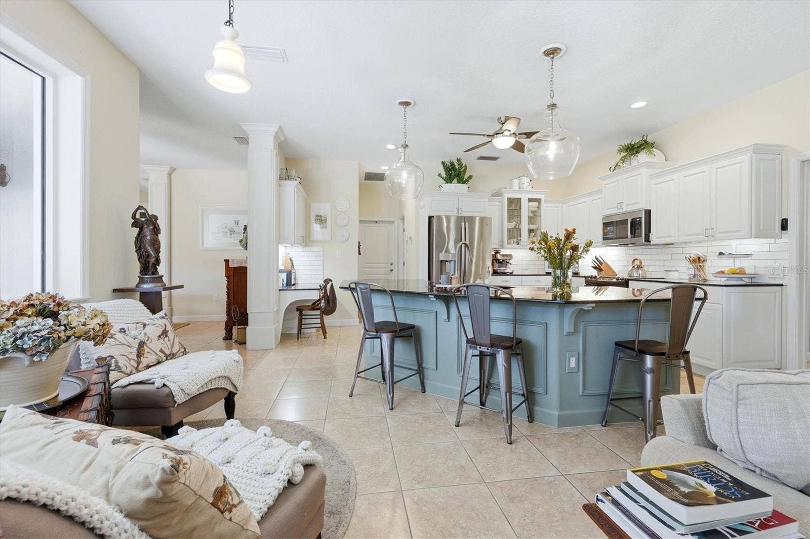 1753 KINGSDOWN DRIVE, Sarasota, FL 34240