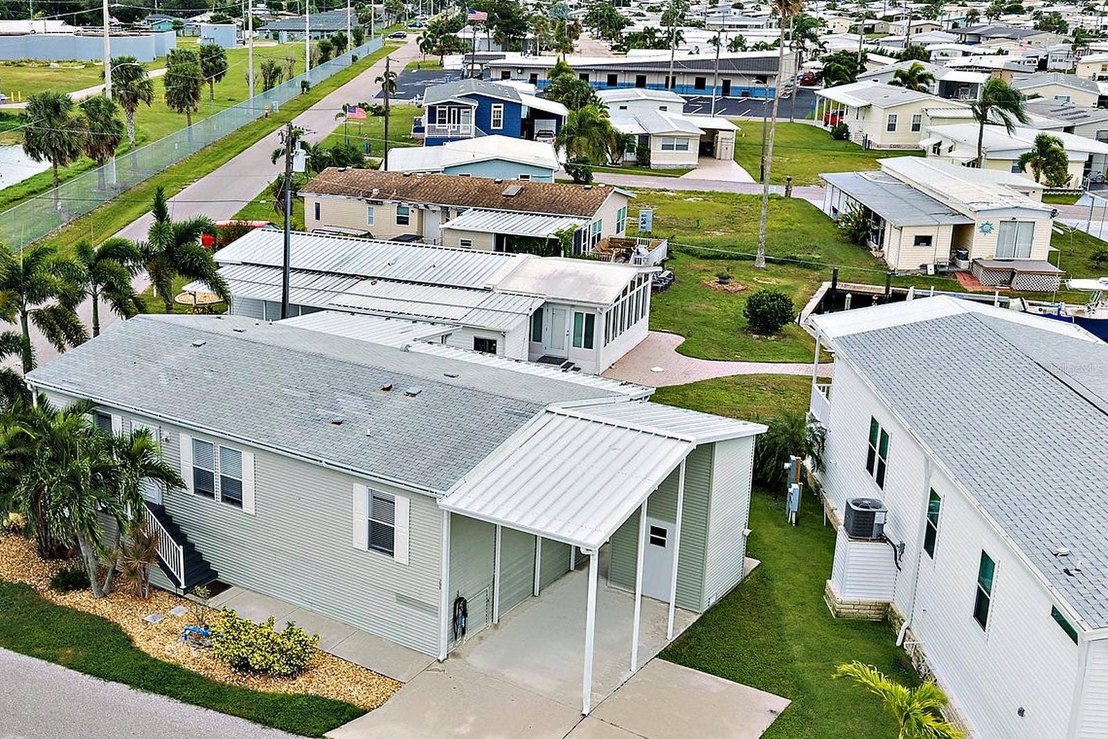 298 BAHAMA DRIVE, Palmetto, FL 34221