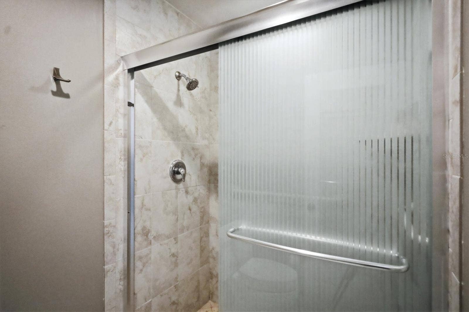1955 GULF OF MEXICO DRIVE, #G6-407, Longboat Key, FL 34228 Primary bathroom
