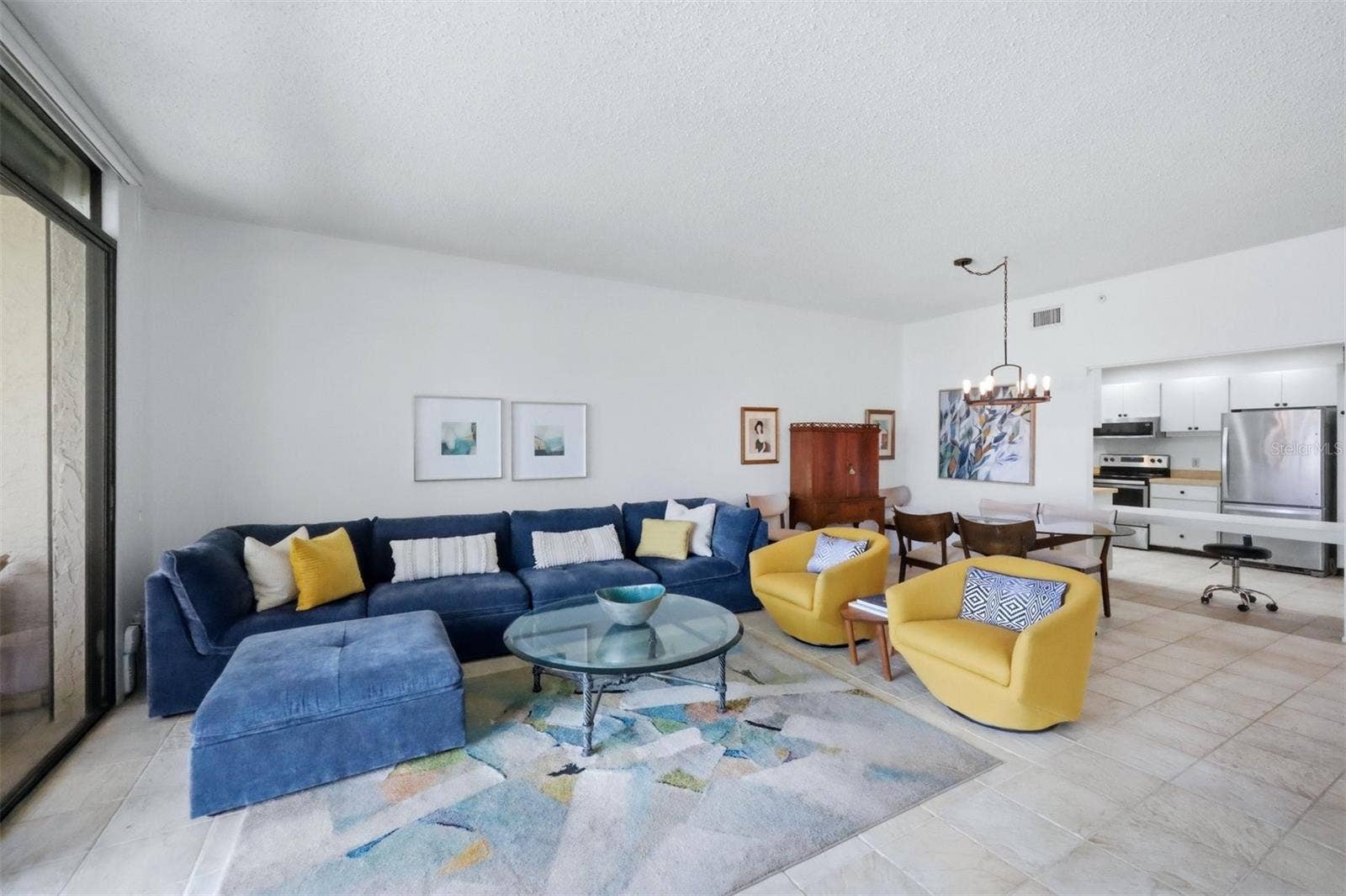 1955 GULF OF MEXICO DRIVE, #G6-407, Longboat Key, FL 34228 Living Room Open Floor Plan