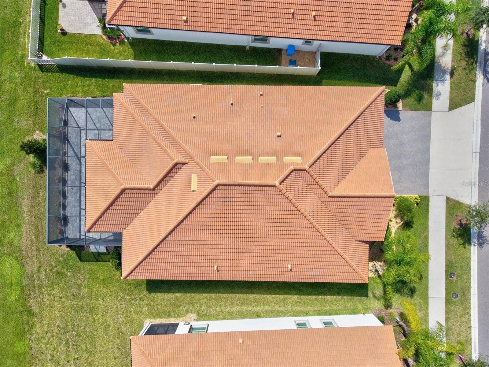 17216 SCUBA CREST STREET, Wimauma, FL 33598 17216 SCUBA CREST STREET, Wimauma, FL 33598