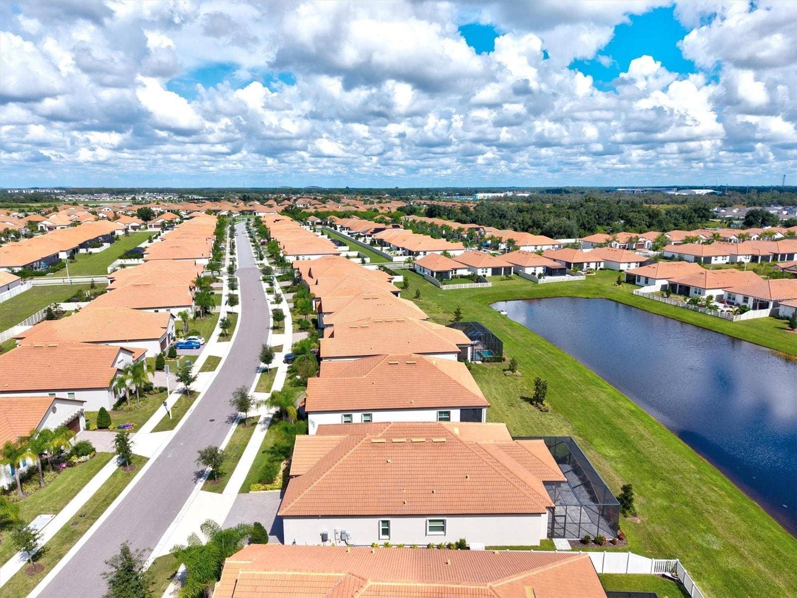 17216 SCUBA CREST STREET, Wimauma, FL 33598 17216 SCUBA CREST STREET, Wimauma, FL 33598