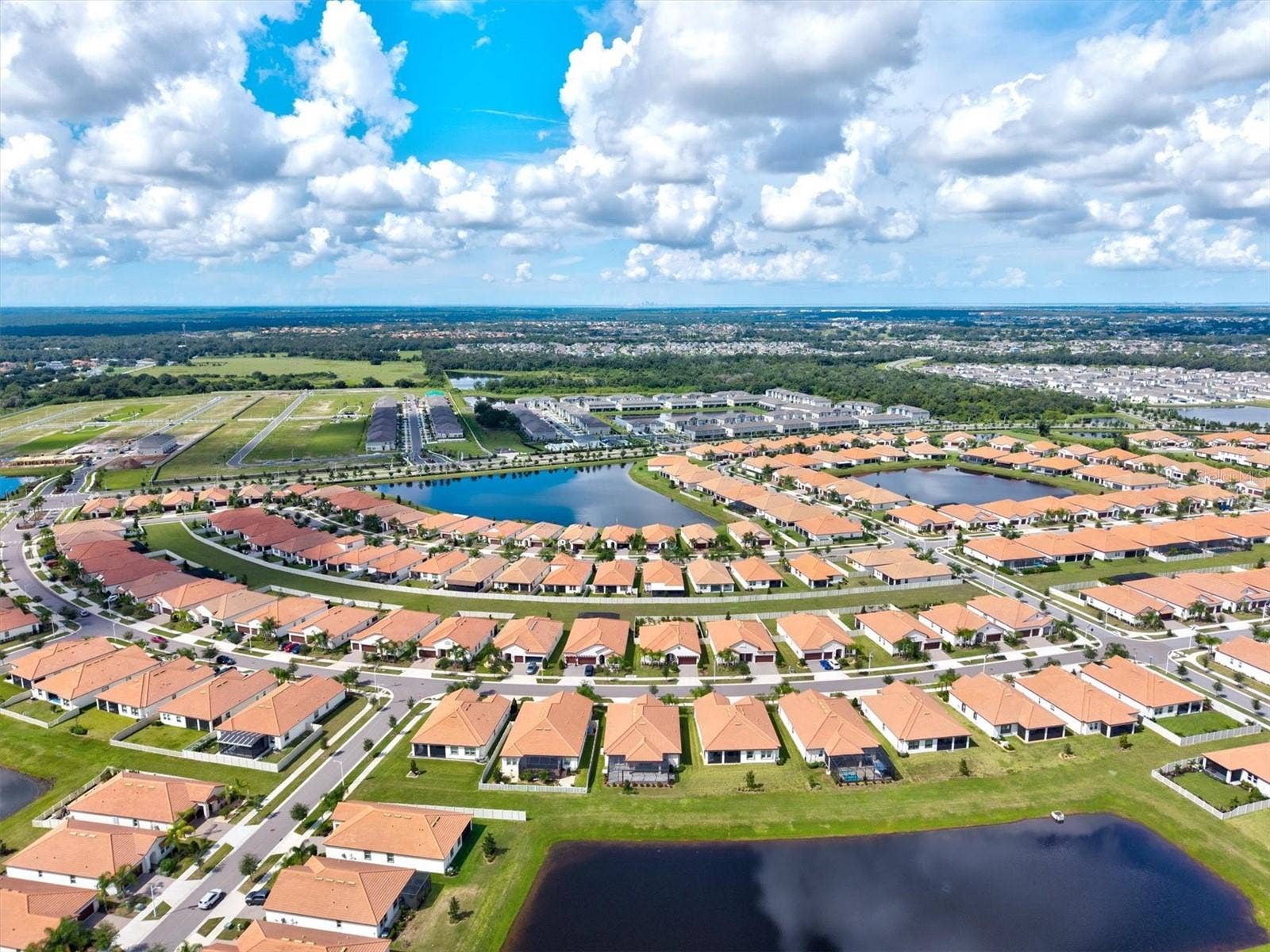 17216 SCUBA CREST STREET, Wimauma, FL 33598 17216 SCUBA CREST STREET, Wimauma, FL 33598