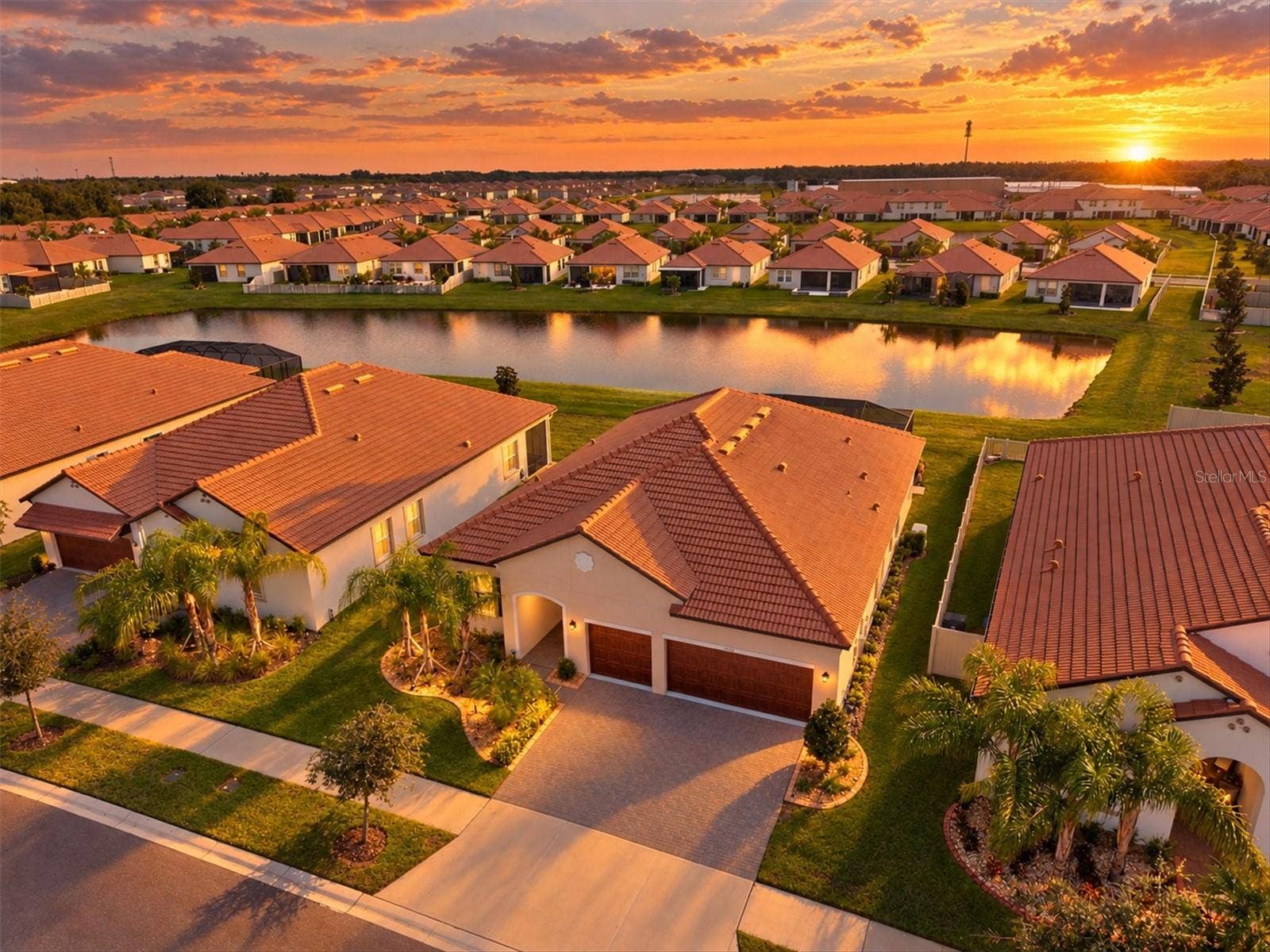 17216 SCUBA CREST STREET, Wimauma, FL 33598 17216 SCUBA CREST STREET, Wimauma, FL 33598