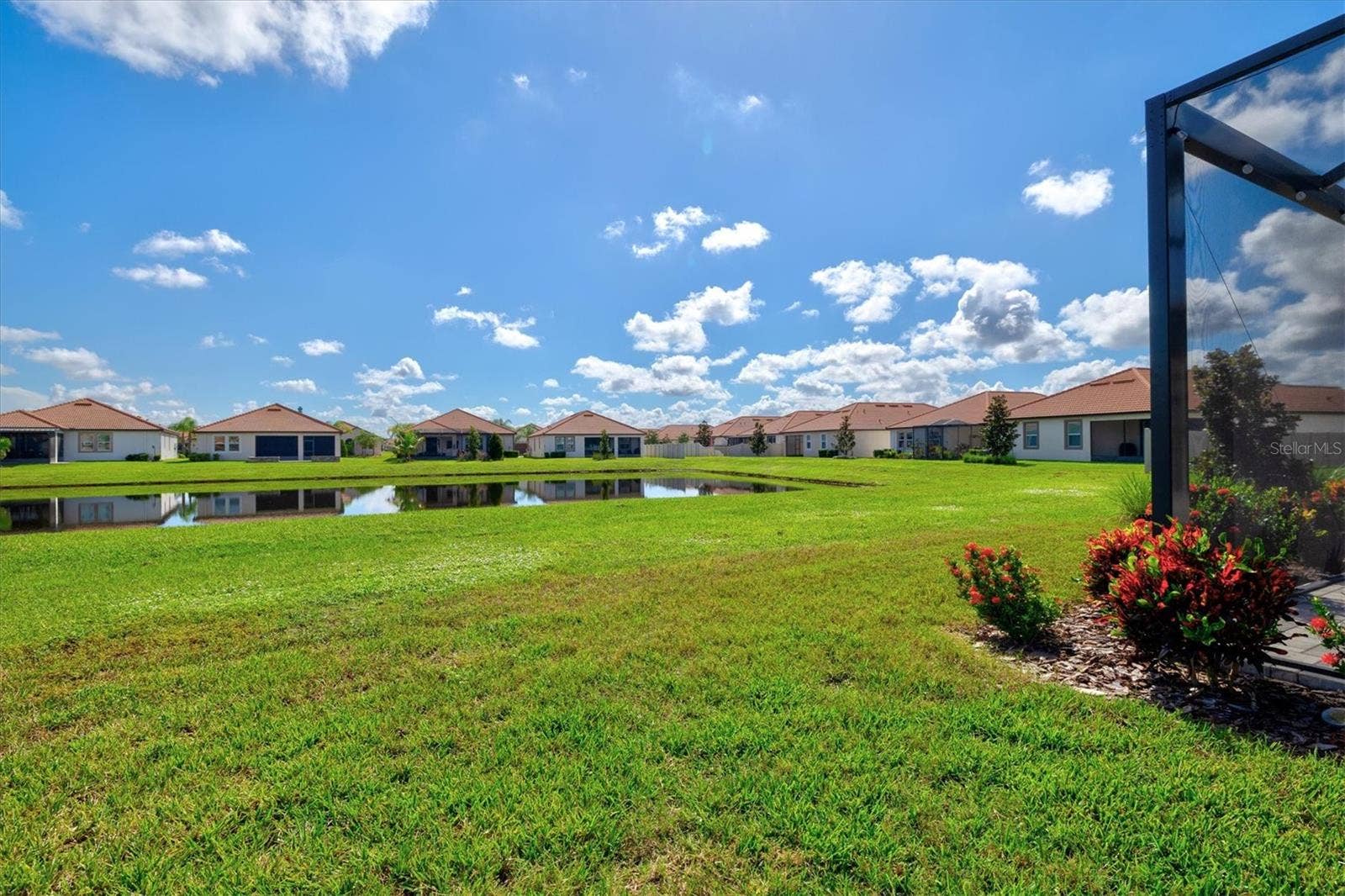 17216 SCUBA CREST STREET, Wimauma, FL 33598 17216 SCUBA CREST STREET, Wimauma, FL 33598