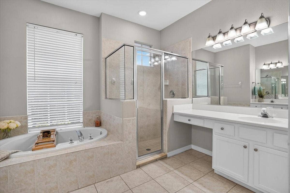 14003 NIGHTHAWK TERRACE, Lakewood Ranch, FL 34202