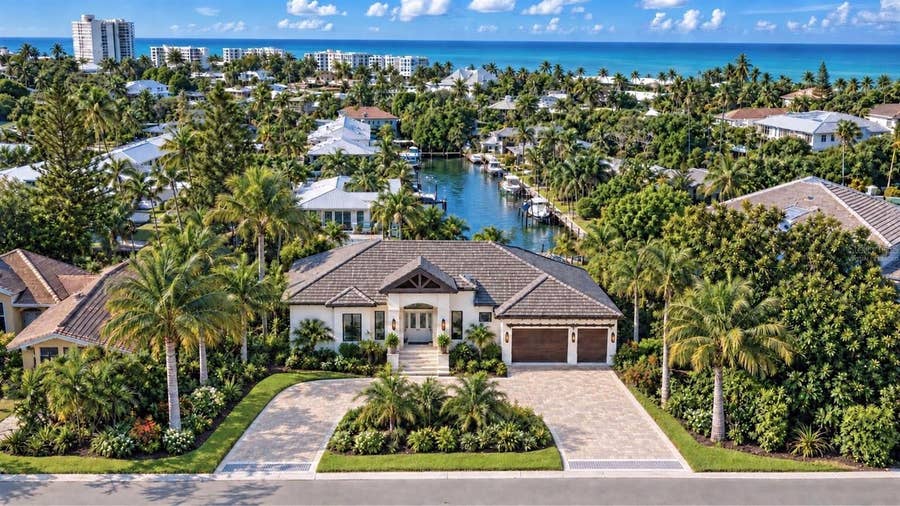Property photo for 4644 HIGEL AVENUE, Sarasota, FL