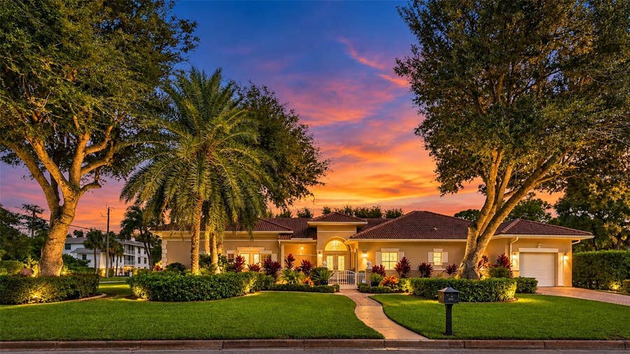 Property photo for 640 GRANADA AVENUE, Venice, FL
