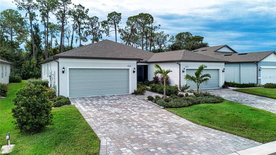 Property photo for 9531 COASTLINE WAY, Parrish, FL
