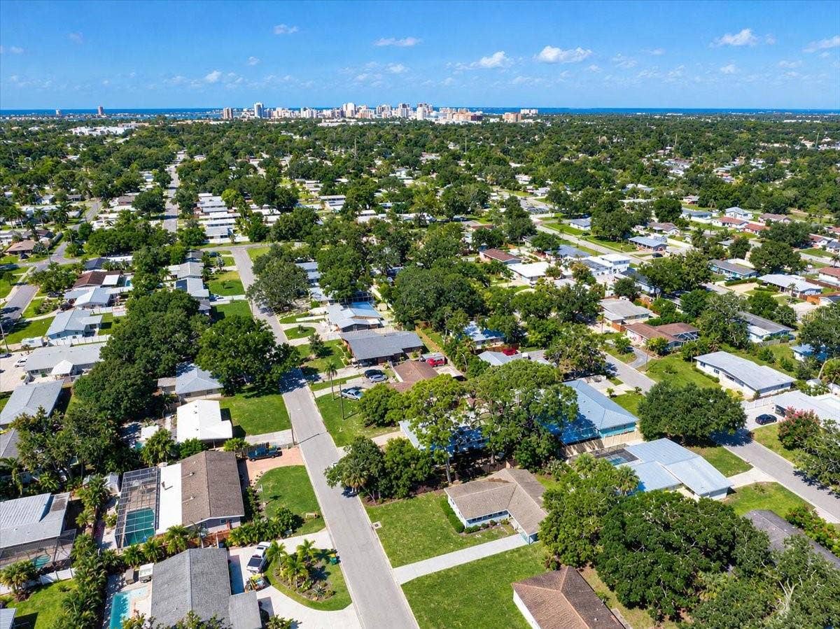 3103 BROWNING STREET, Sarasota, FL 34237 3103 BROWNING STREET, Sarasota, FL 34237