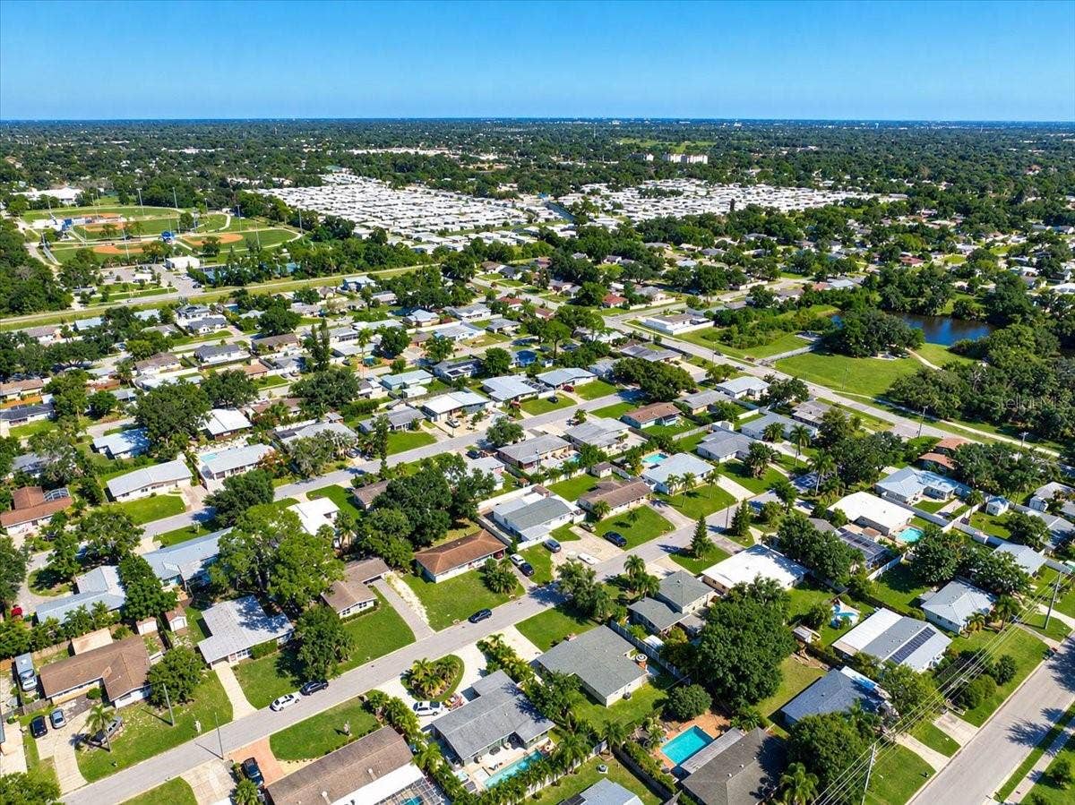 3103 BROWNING STREET, Sarasota, FL 34237 3103 BROWNING STREET, Sarasota, FL 34237