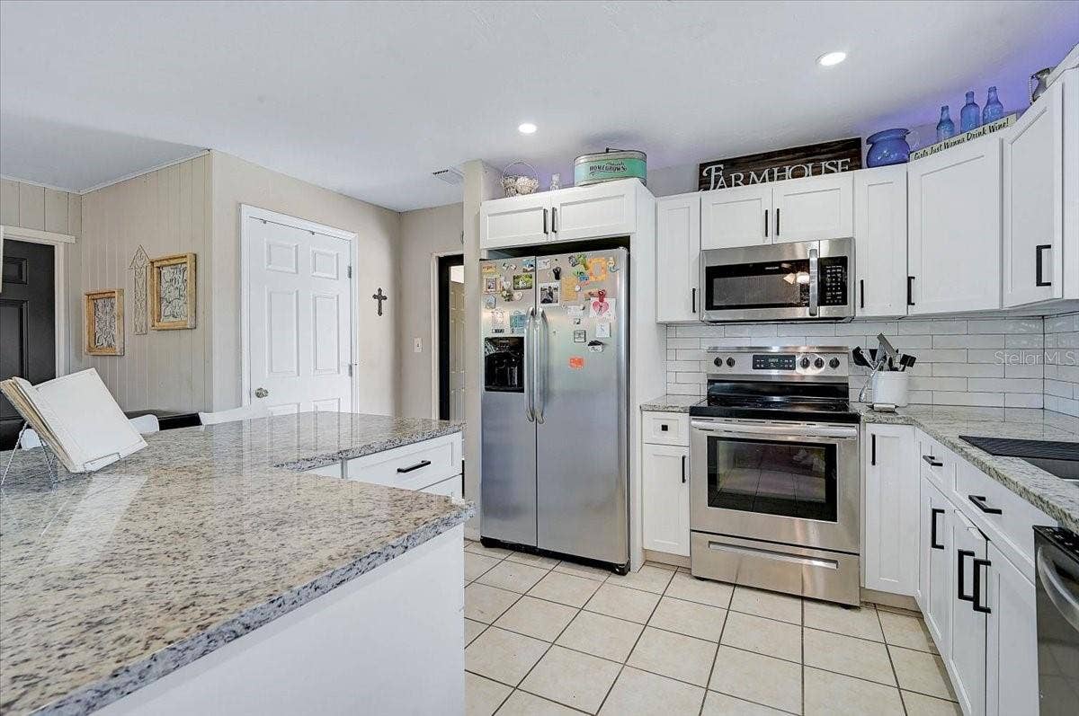 3103 BROWNING STREET, Sarasota, FL 34237 3103 BROWNING STREET, Sarasota, FL 34237