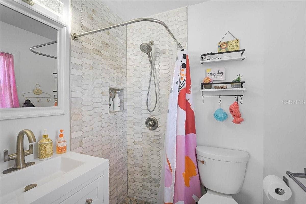 3103 BROWNING STREET, Sarasota, FL 34237 3103 BROWNING STREET, Sarasota, FL 34237