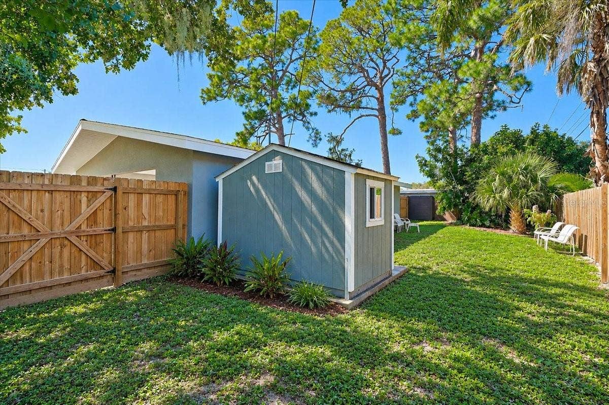 3103 BROWNING STREET, Sarasota, FL 34237 3103 BROWNING STREET, Sarasota, FL 34237
