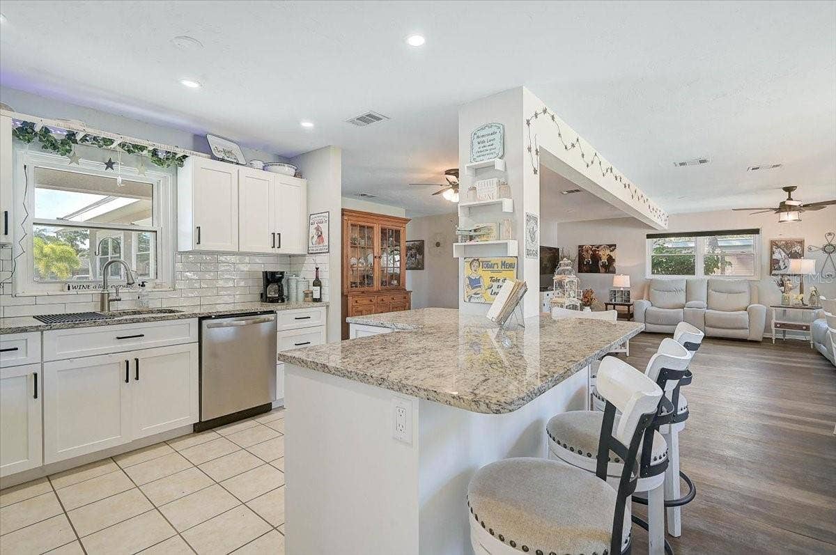 3103 BROWNING STREET, Sarasota, FL 34237 3103 BROWNING STREET, Sarasota, FL 34237