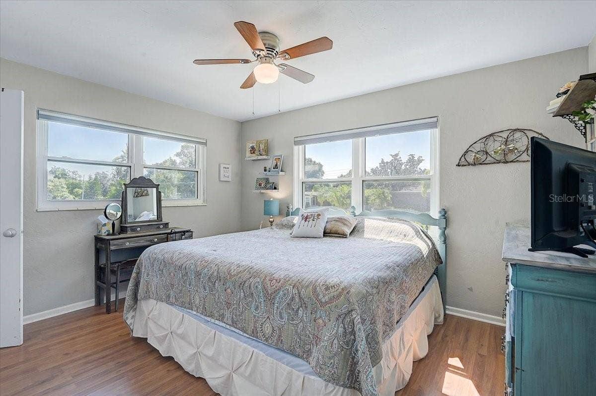 3103 BROWNING STREET, Sarasota, FL 34237 3103 BROWNING STREET, Sarasota, FL 34237