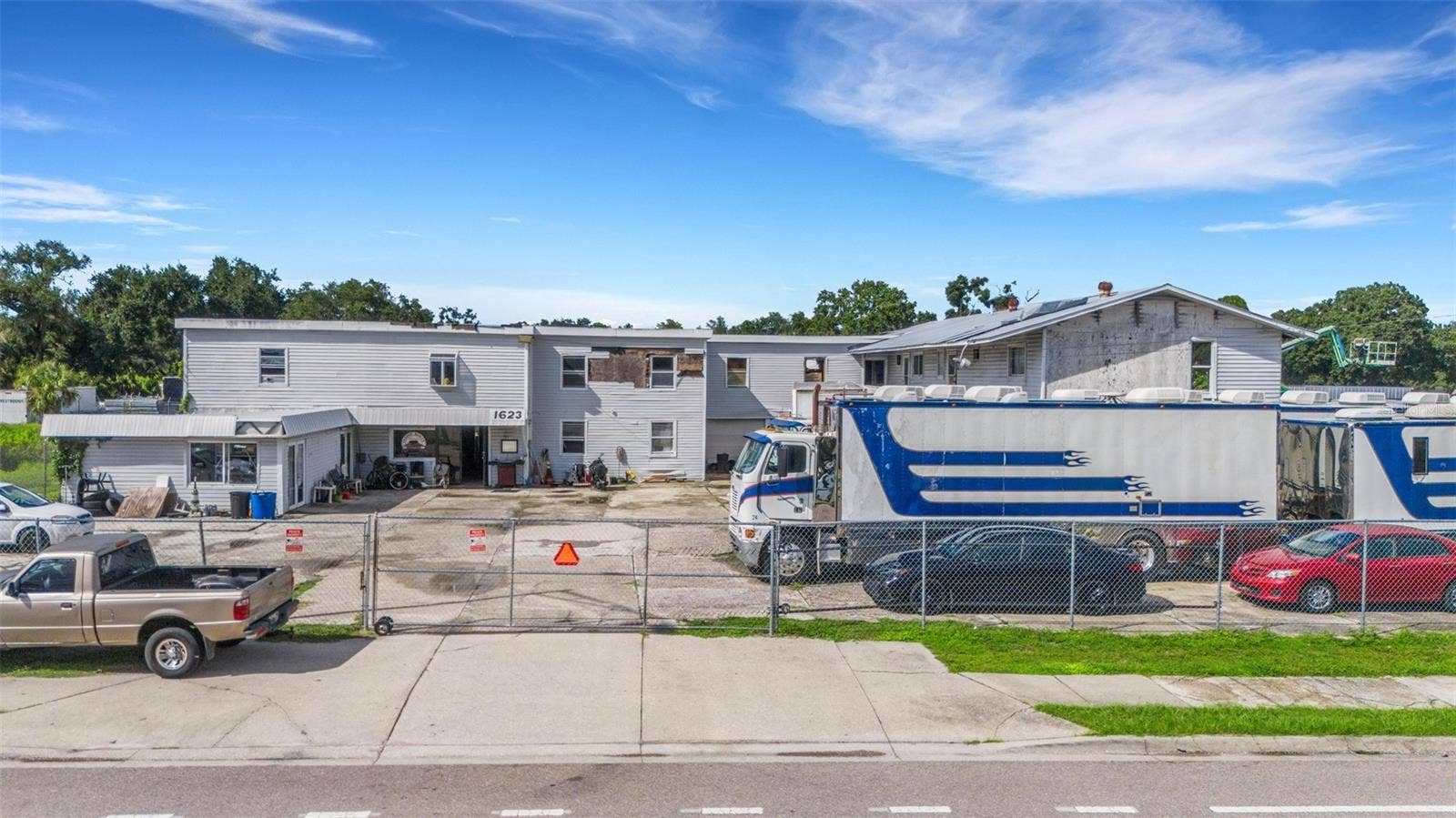 51ST AVENUE E, Bradenton, FL 34203