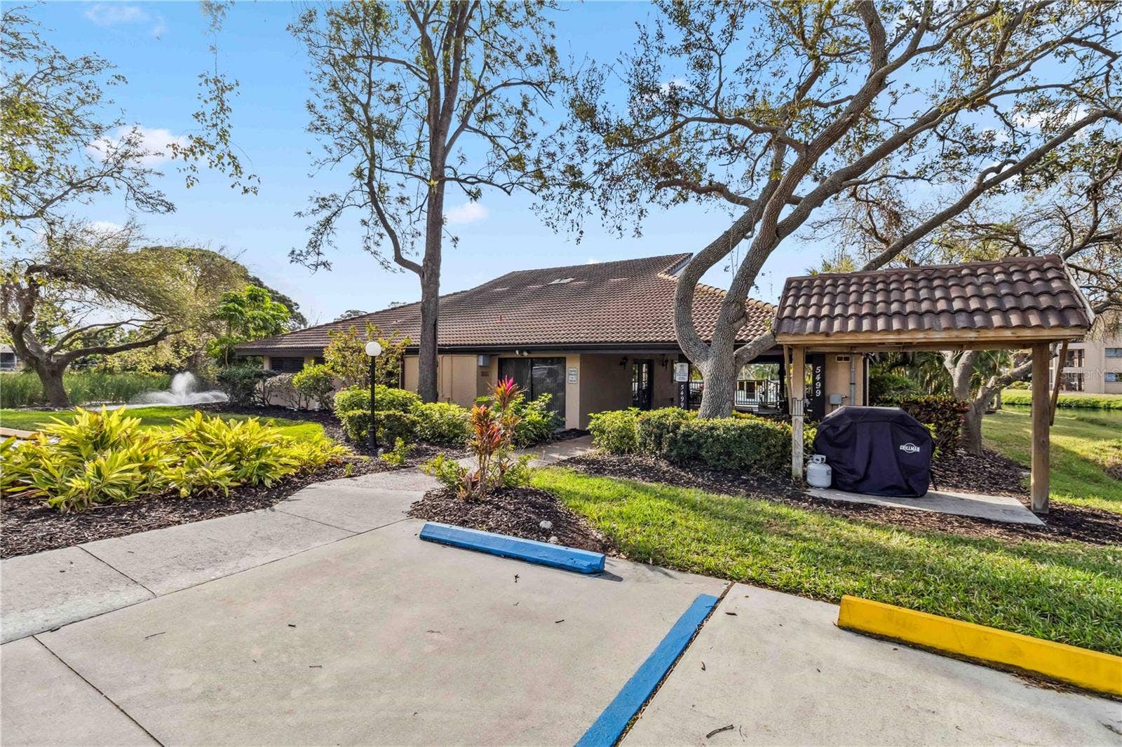 5697 ASHTON LAKE DRIVE, #6, Sarasota, FL 34231 5697 ASHTON LAKE DRIVE, #6, Sarasota, FL 34231