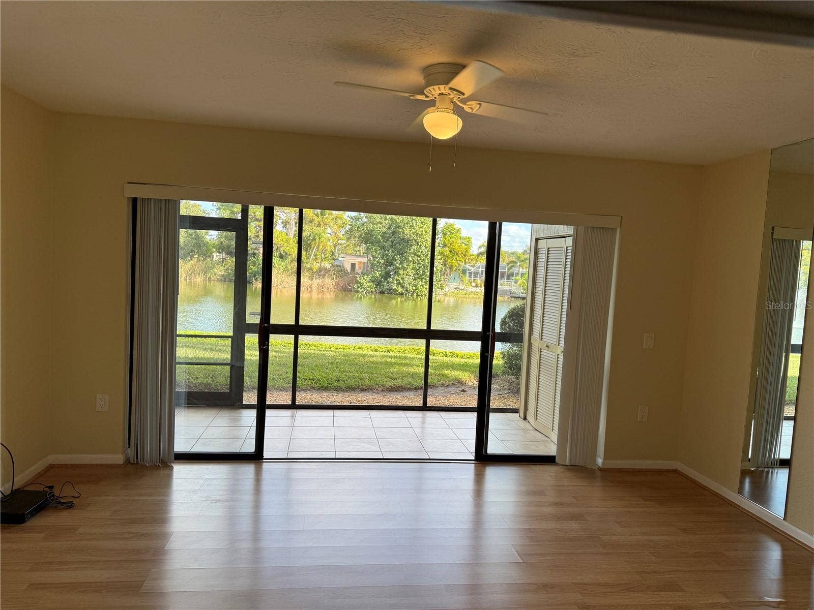 5697 ASHTON LAKE DRIVE, #6, Sarasota, FL 34231 great room