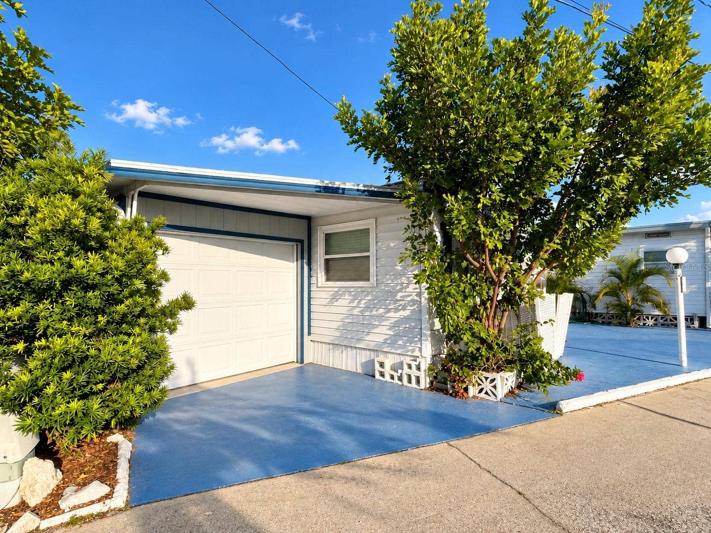 6925 W BAYOU LANE, Bradenton, FL 34207 6925 W BAYOU LANE, Bradenton, FL 34207