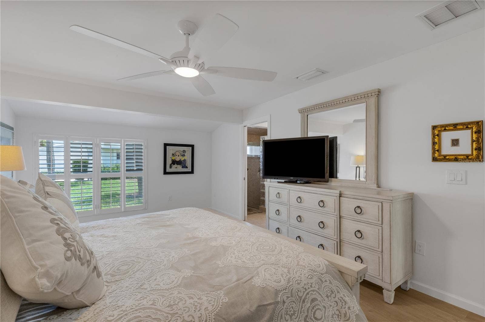 214 HOURGLASS WAY, #V-4, Sarasota, FL 34242 214 HOURGLASS WAY, #V-4, Sarasota, FL 34242