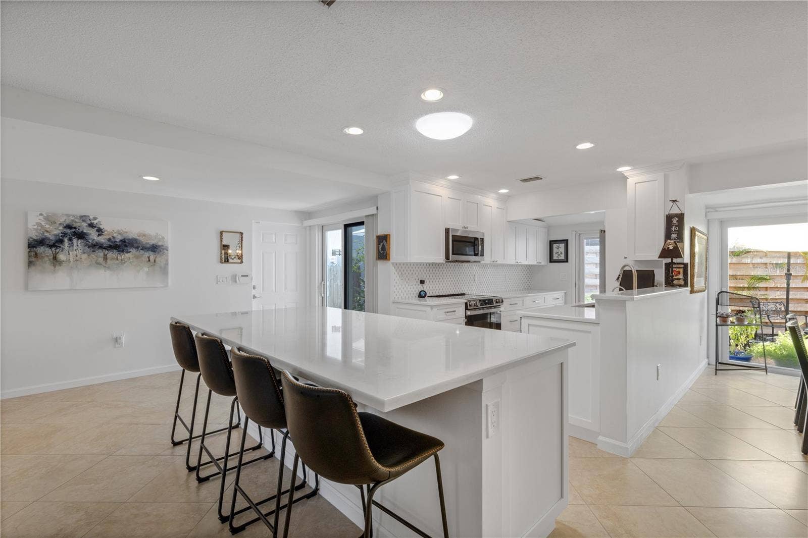 214 HOURGLASS WAY, #V-4, Sarasota, FL 34242 214 HOURGLASS WAY, #V-4, Sarasota, FL 34242