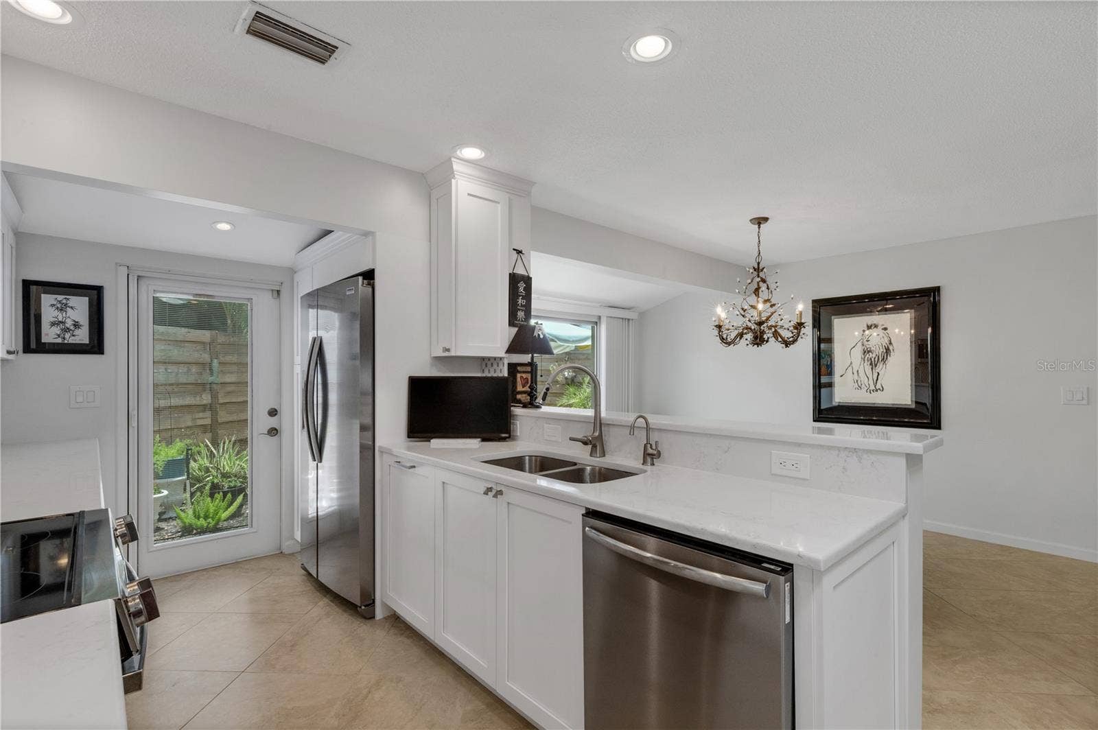 214 HOURGLASS WAY, #V-4, Sarasota, FL 34242 214 HOURGLASS WAY, #V-4, Sarasota, FL 34242