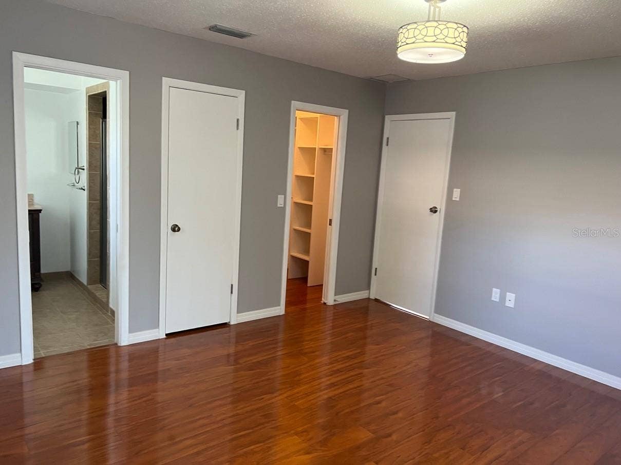 4115 23RD AVE W, Bradenton, FL 34205 4115 23RD AVE W, Bradenton, FL 34205