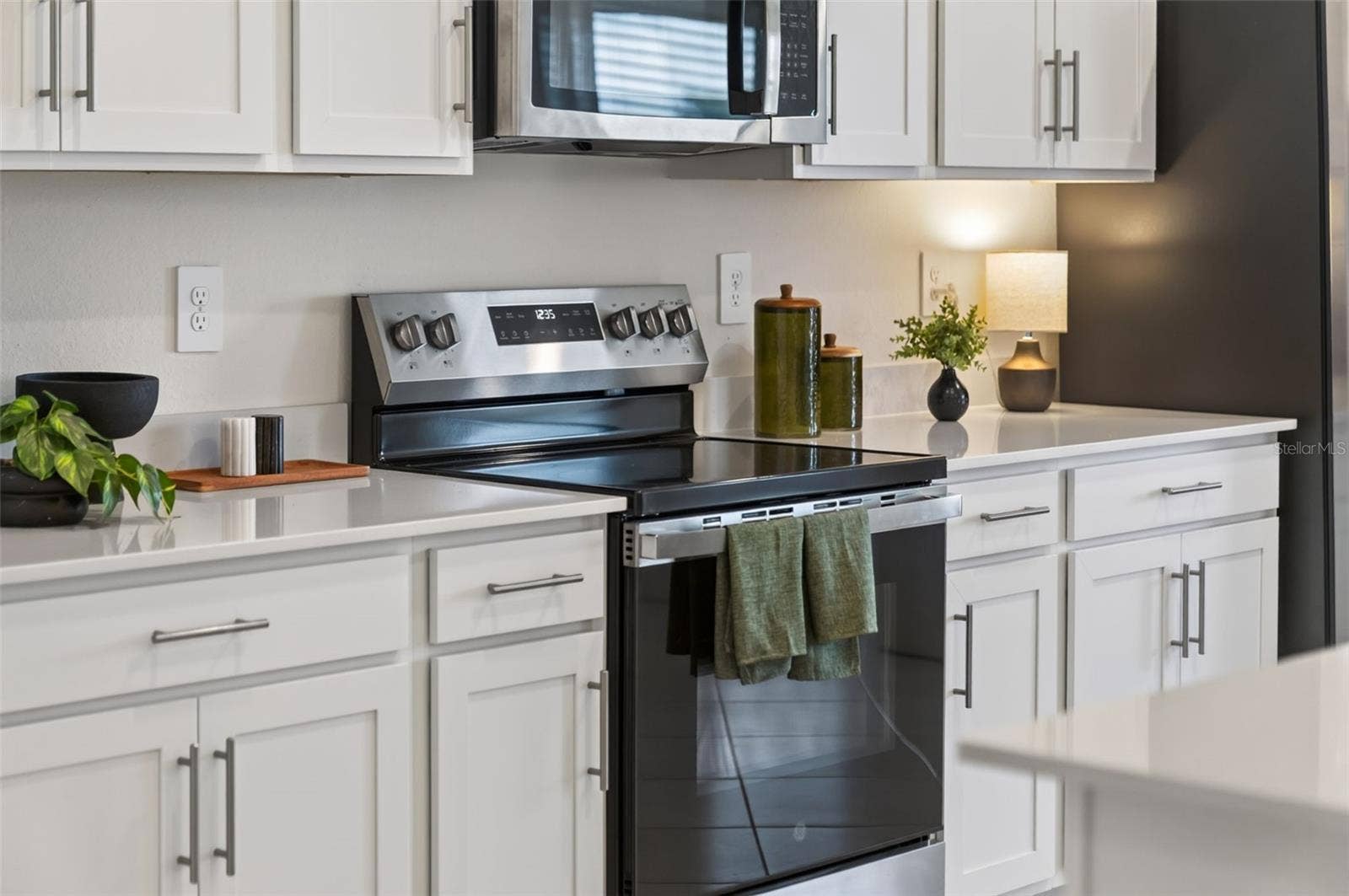 18911 SCALLOP LOOP, #204, Lakewood Ranch, FL 34211 Model home - not actual unit