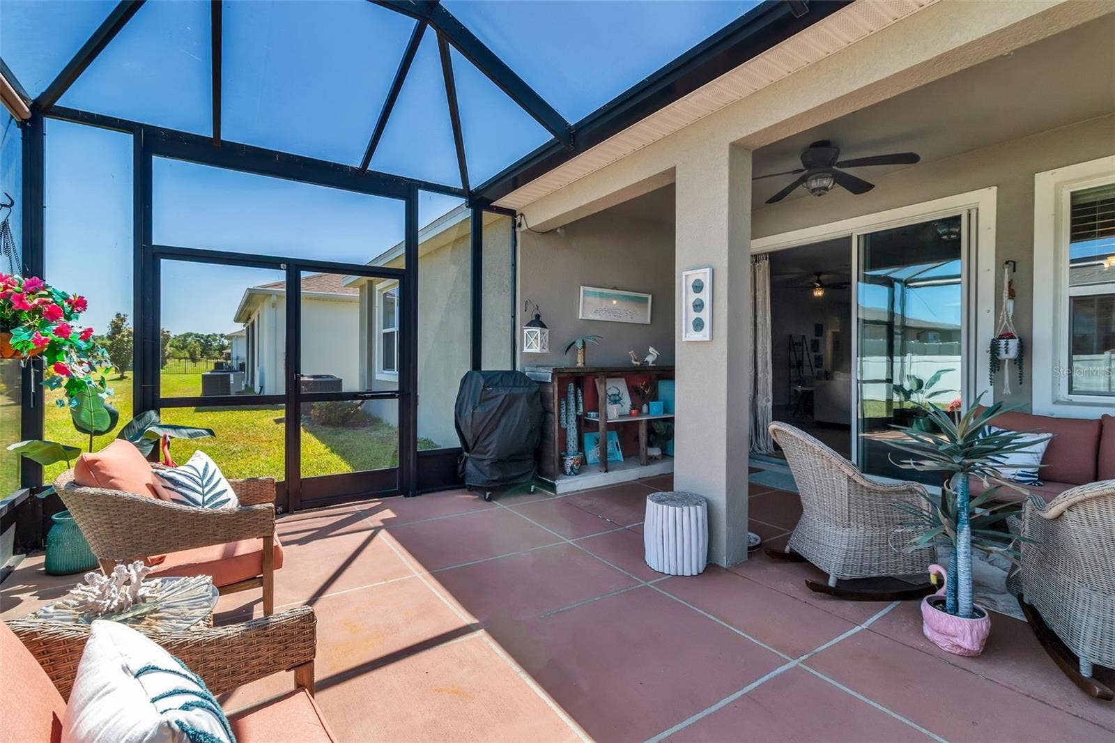 13225 WATERLEAF GARDEN CIRCLE, Riverview, FL 33579 13225 WATERLEAF GARDEN CIRCLE, Riverview, FL 33579