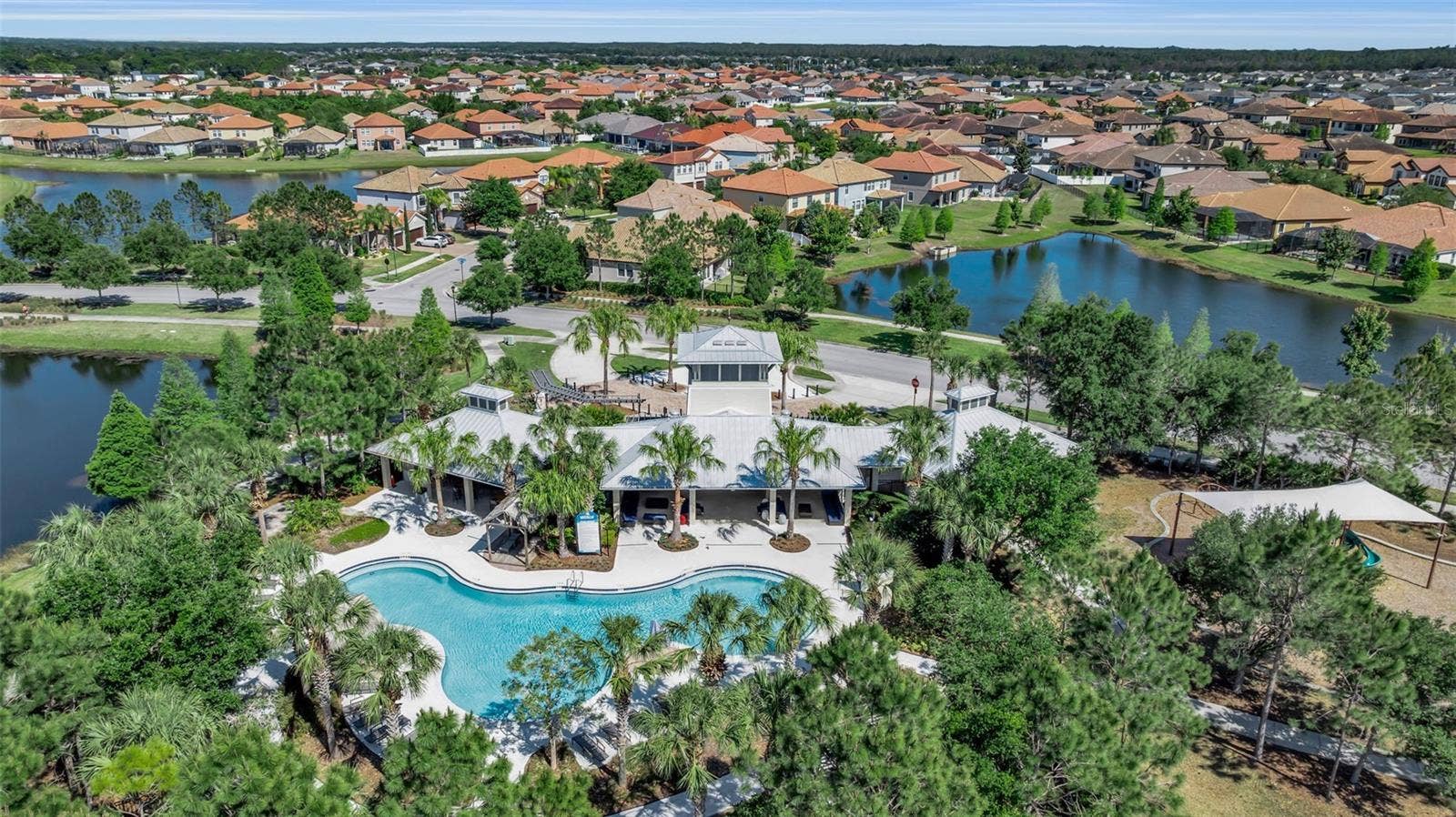 13225 WATERLEAF GARDEN CIRCLE, Riverview, FL 33579 13225 WATERLEAF GARDEN CIRCLE, Riverview, FL 33579