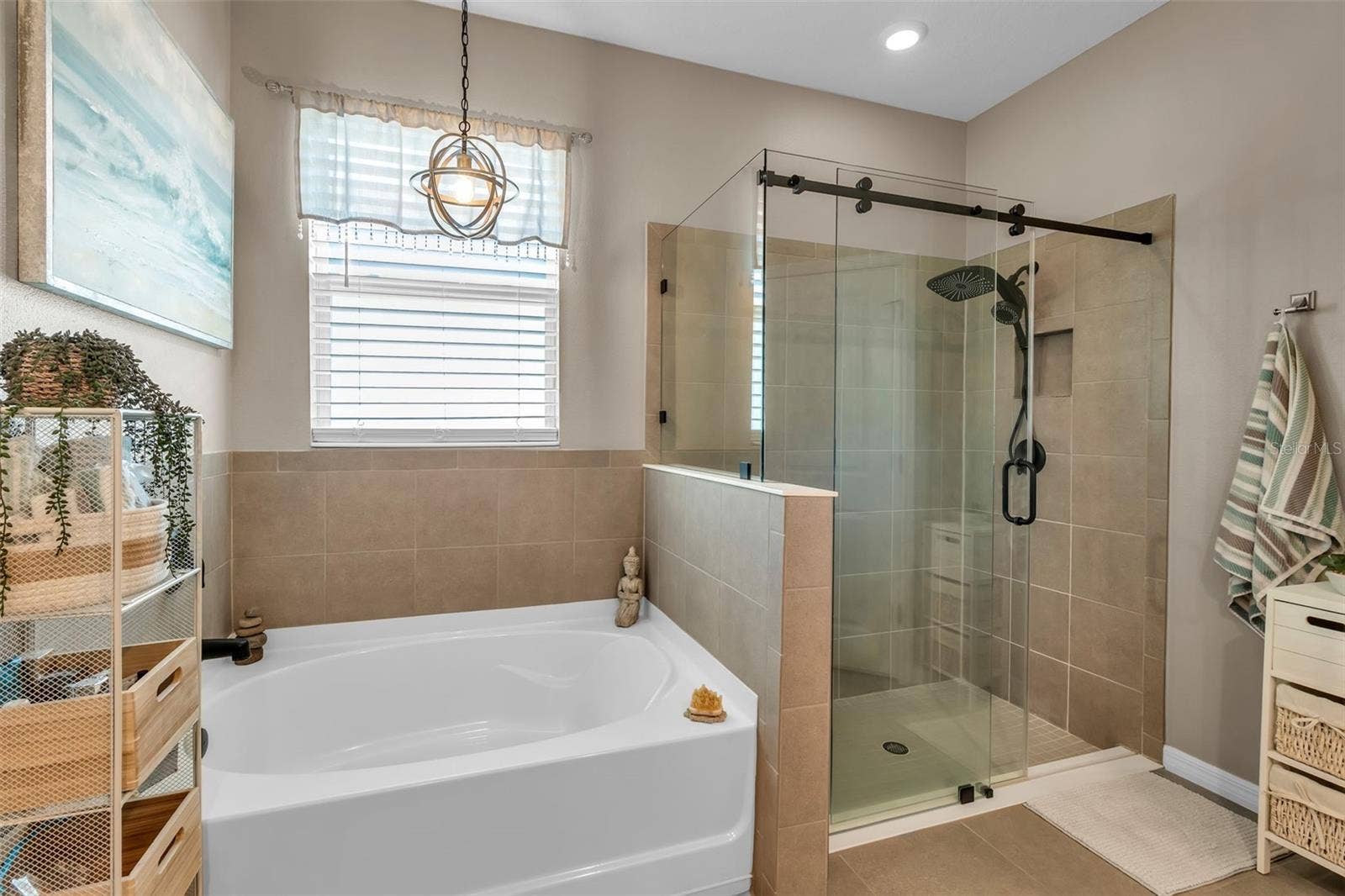 13225 WATERLEAF GARDEN CIRCLE, Riverview, FL 33579 13225 WATERLEAF GARDEN CIRCLE, Riverview, FL 33579