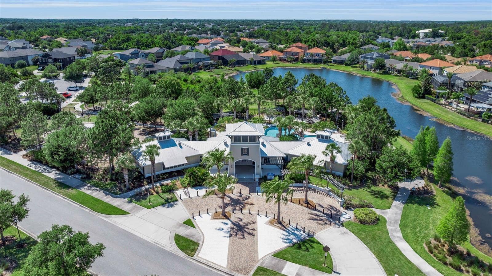 13225 WATERLEAF GARDEN CIRCLE, Riverview, FL 33579 13225 WATERLEAF GARDEN CIRCLE, Riverview, FL 33579