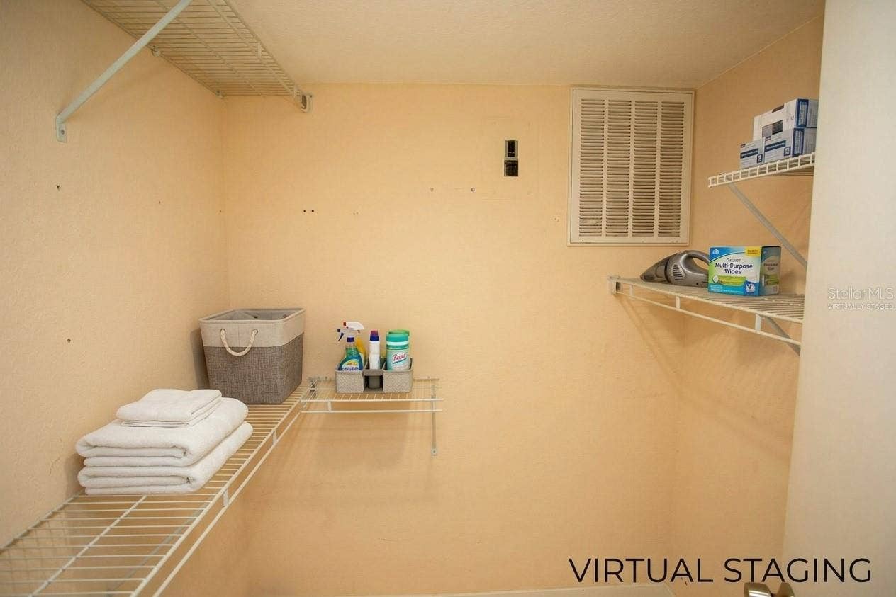 3710 LAKE BAYSHORE DRIVE, #k416, Bradenton, FL 34205 Virtually Staged