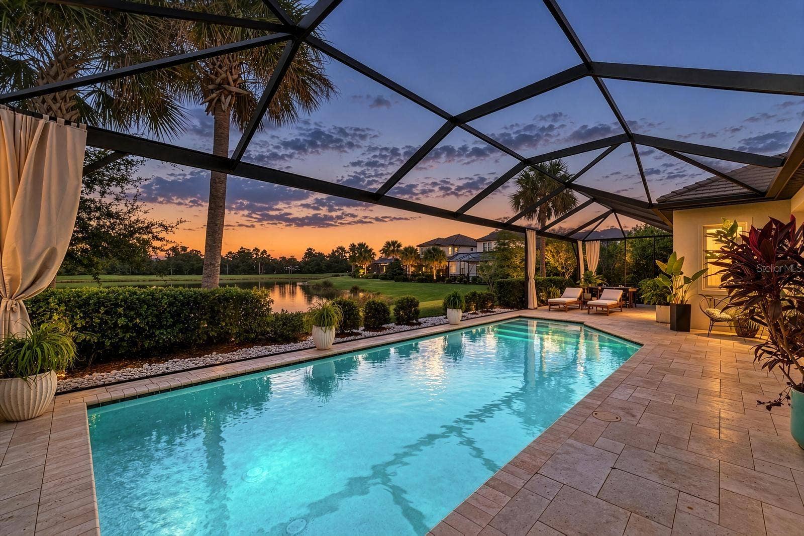 6185 LUNGO LAGO DRIVE, Sarasota, FL 34241