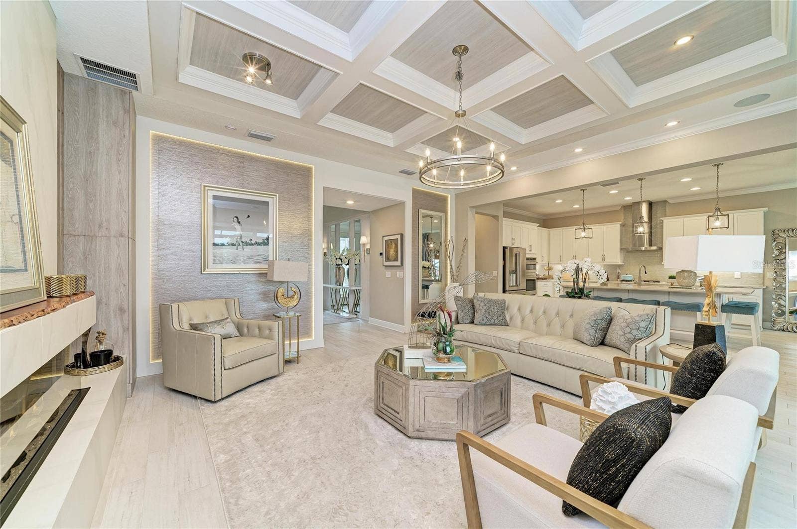 6185 LUNGO LAGO DRIVE, Sarasota, FL 34241
