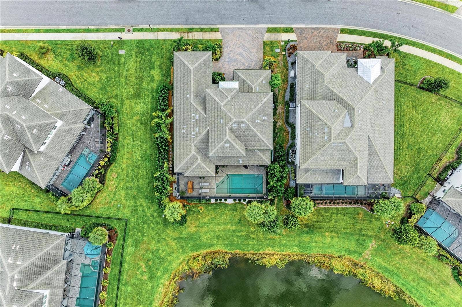 6185 LUNGO LAGO DRIVE, Sarasota, FL 34241