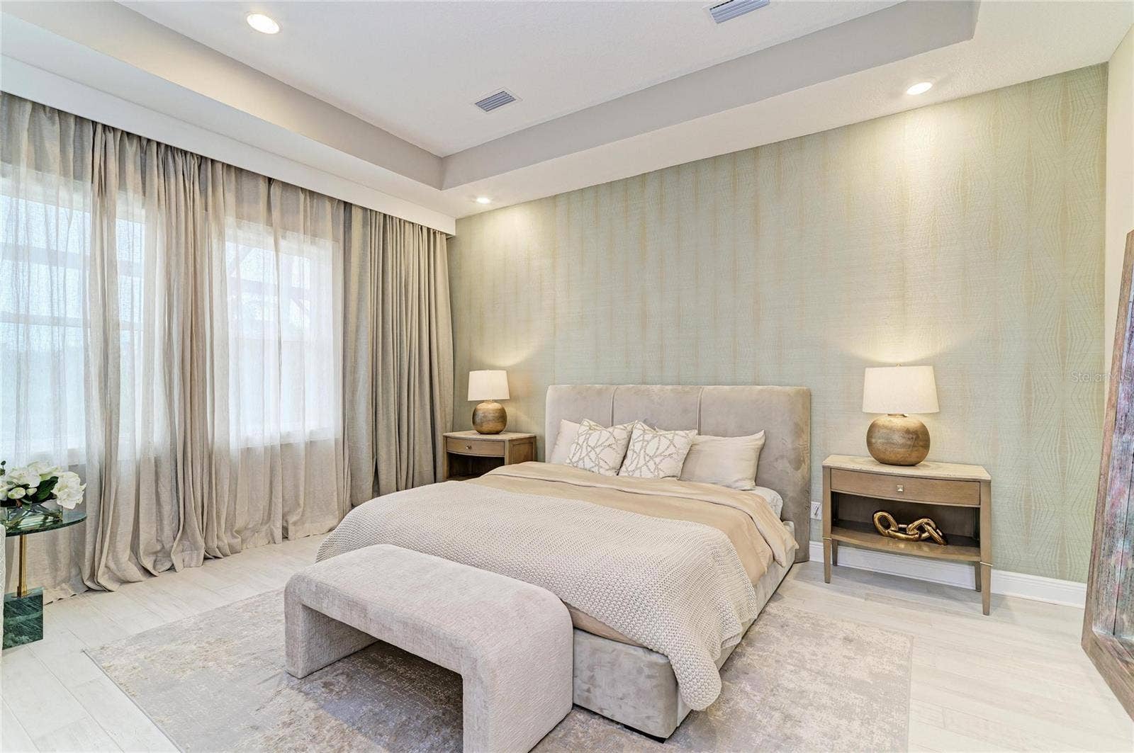 6185 LUNGO LAGO DRIVE, Sarasota, FL 34241